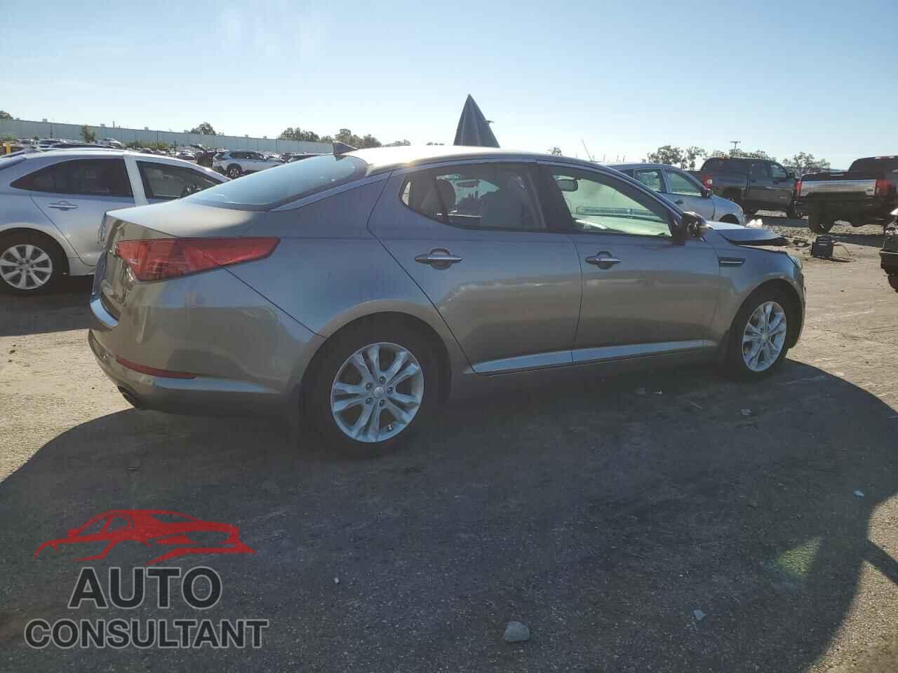KIA OPTIMA 2012 - 5XXGN4A79CG005929