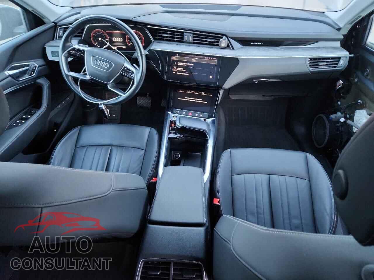 AUDI E-TRON 2021 - WA1AAAGE3MB013466