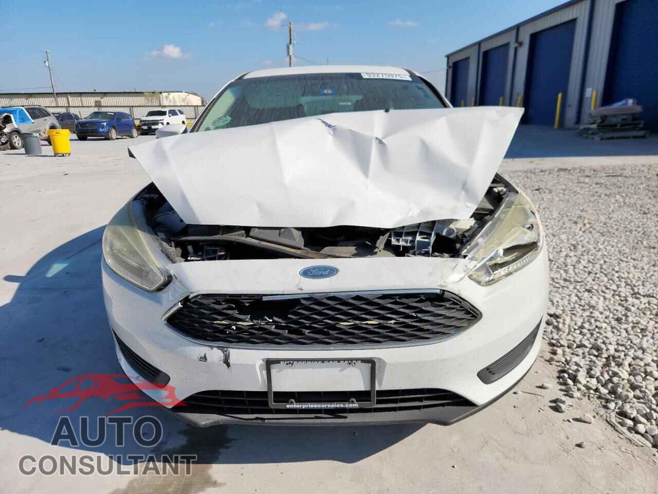 FORD FOCUS 2016 - 1FADP3K23GL399711