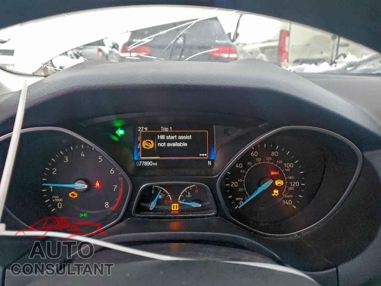 FORD FOCUS 2015 - 1FADP3F20FL373270