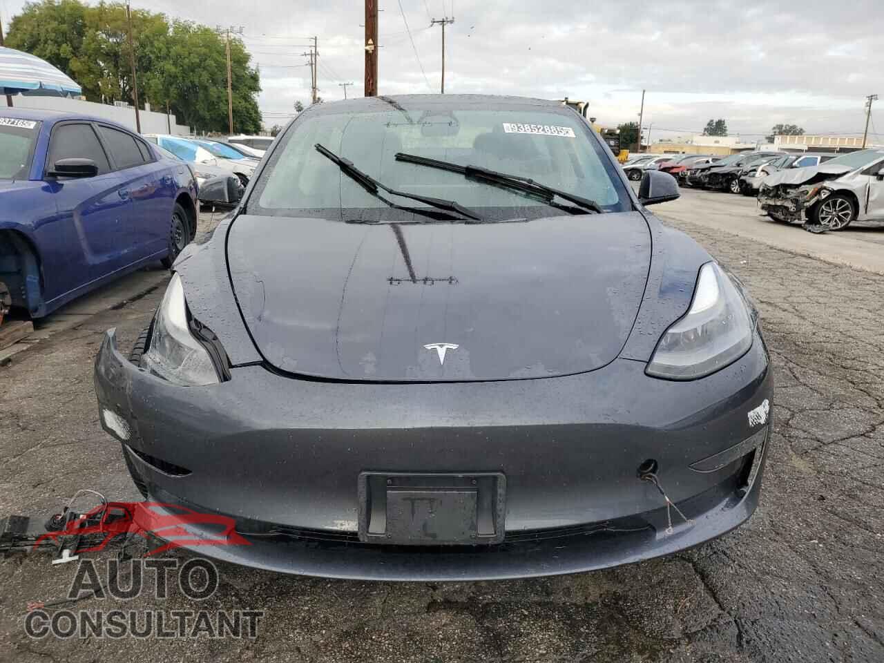 TESLA MODEL 3 2023 - 5YJ3E1EA5PF450177