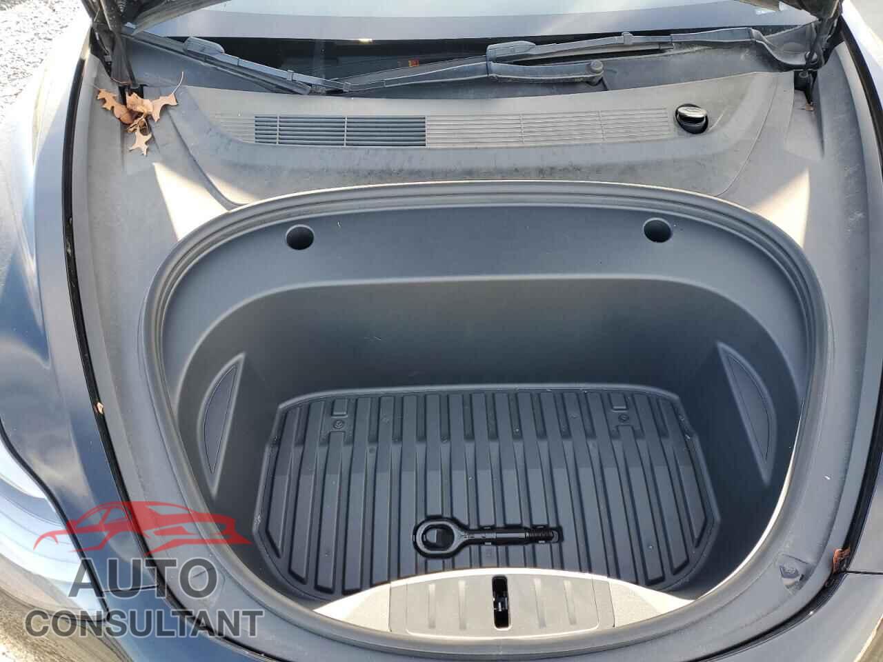TESLA MODEL 3 2022 - 5YJ3E1EB3NF174152