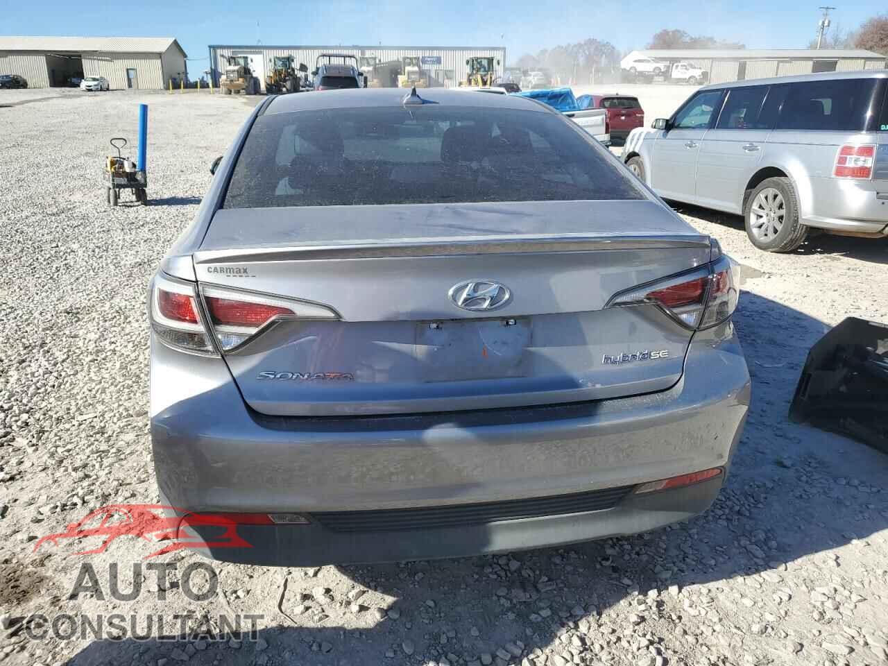 HYUNDAI SONATA 2017 - KMHE24L14HA046895