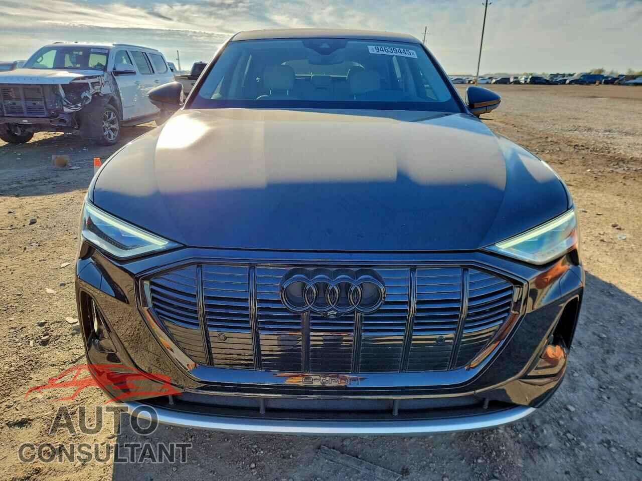 AUDI E-TRON 2021 - WA13AAGE2MB024726
