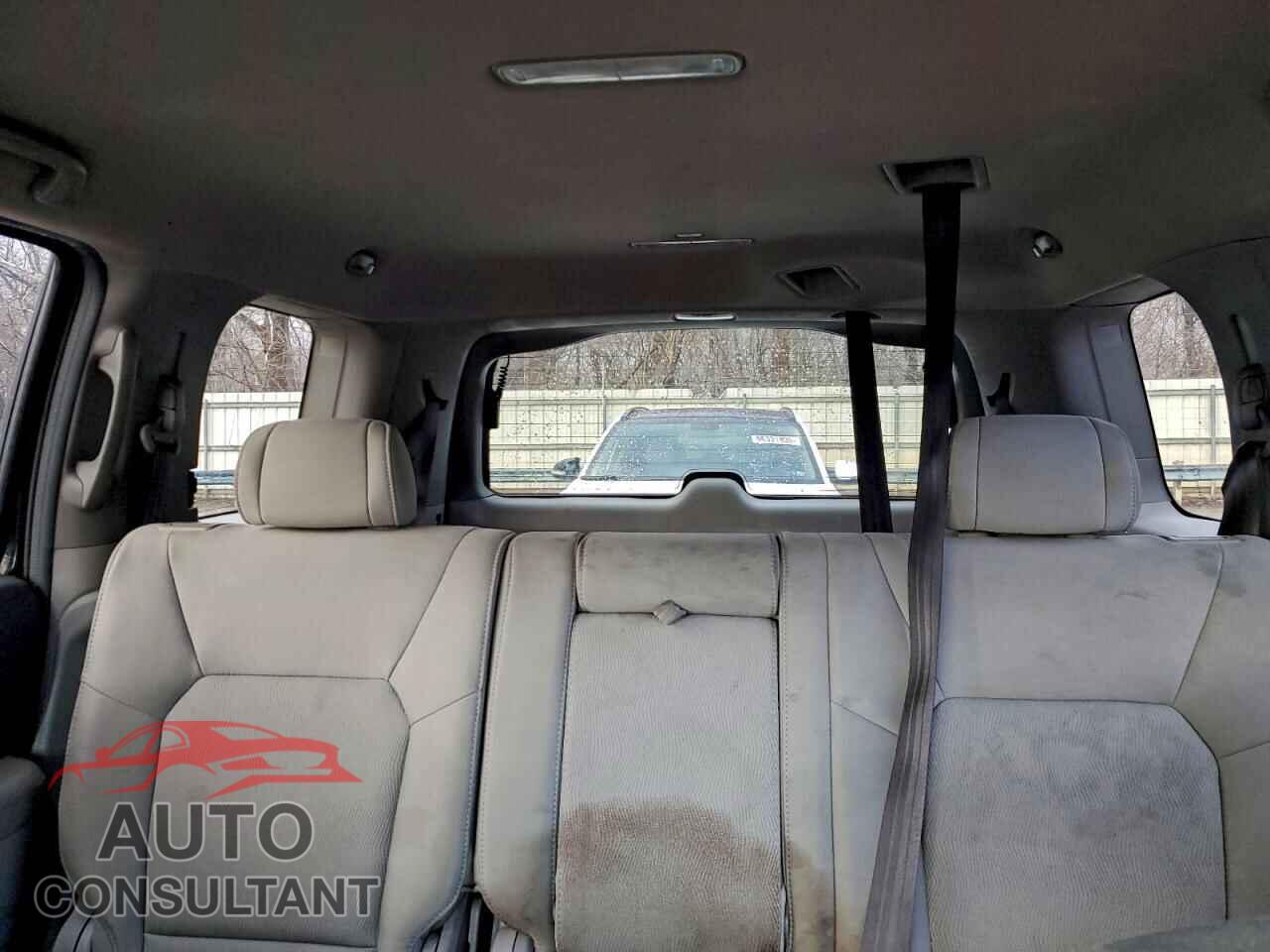 HONDA PILOT 2011 - 5FNYF4H26BB093707