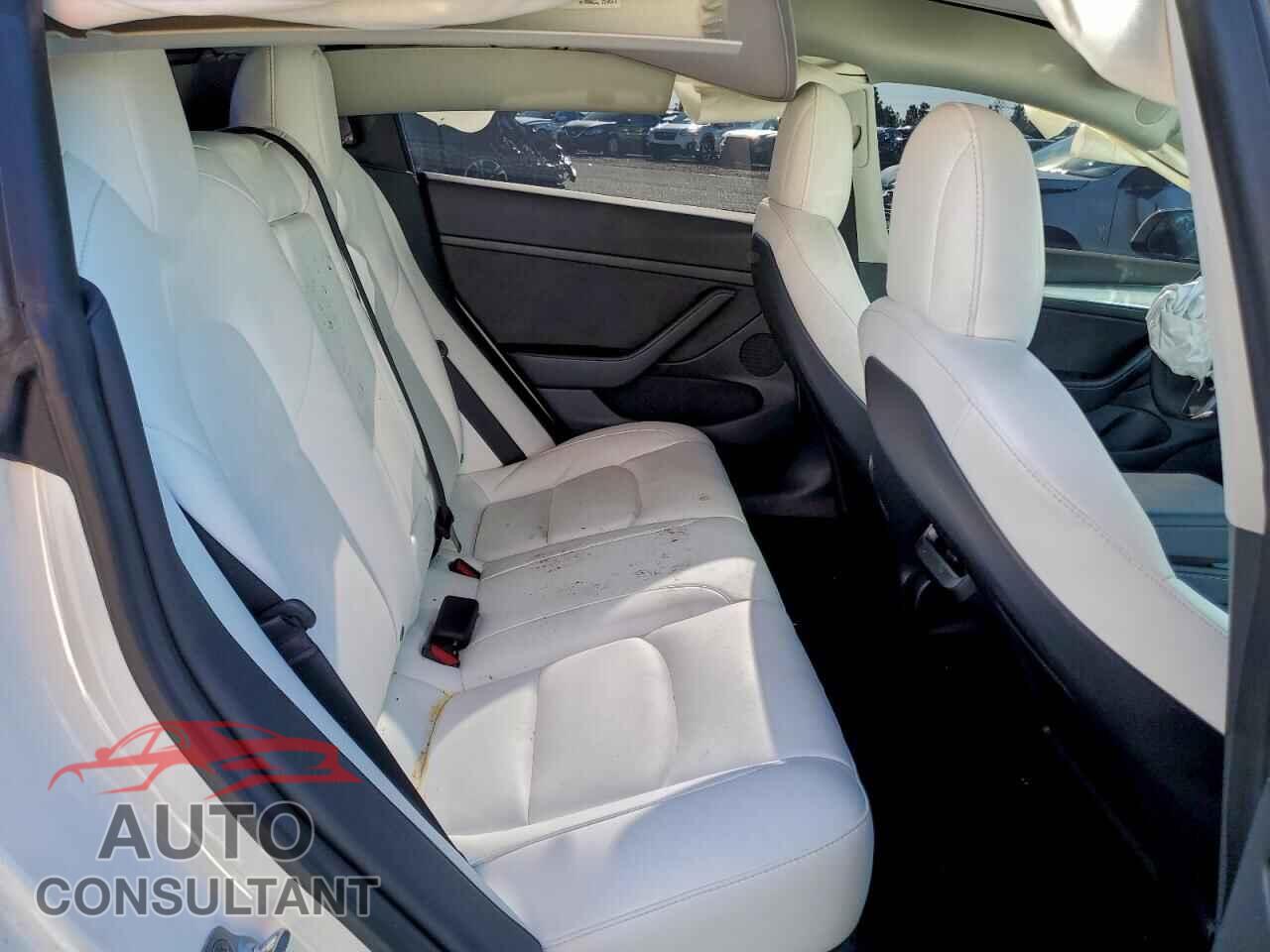 TESLA MODEL 3 2023 - 5YJ3E1EA4PF429207
