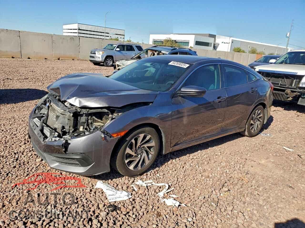 HONDA CIVIC 2017 - 19XFC2F71HE056260