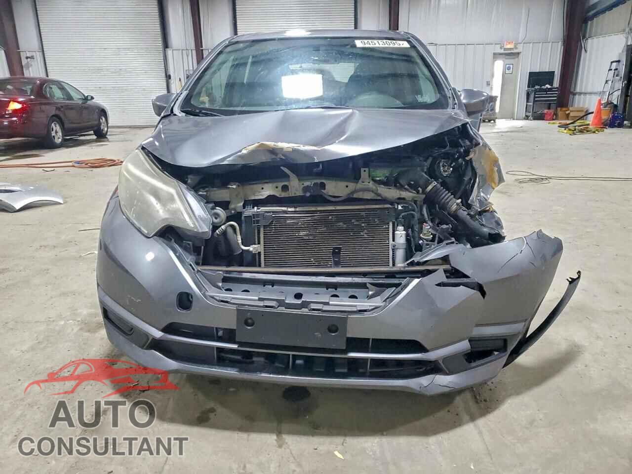 NISSAN VERSA NOTE 2017 - 3N1CE2CP7HL372049
