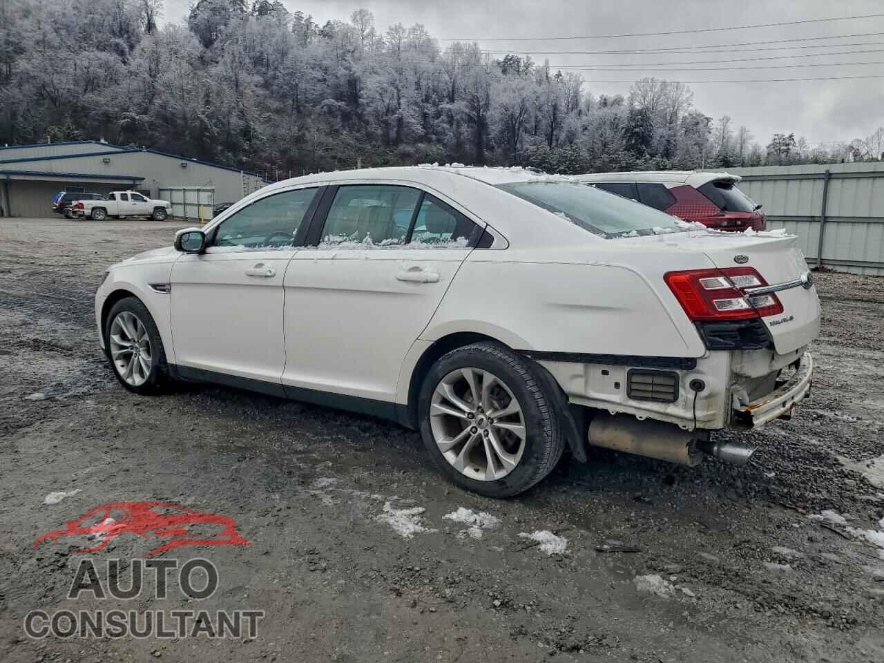 FORD TAURUS 2013 - 1FAHP2E88DG157397
