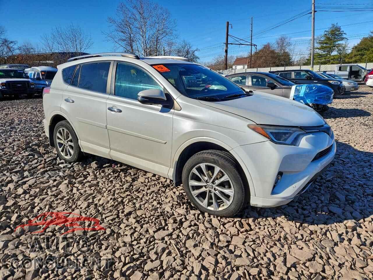 TOYOTA RAV4 2017 - 2T3DFREV7HW558024