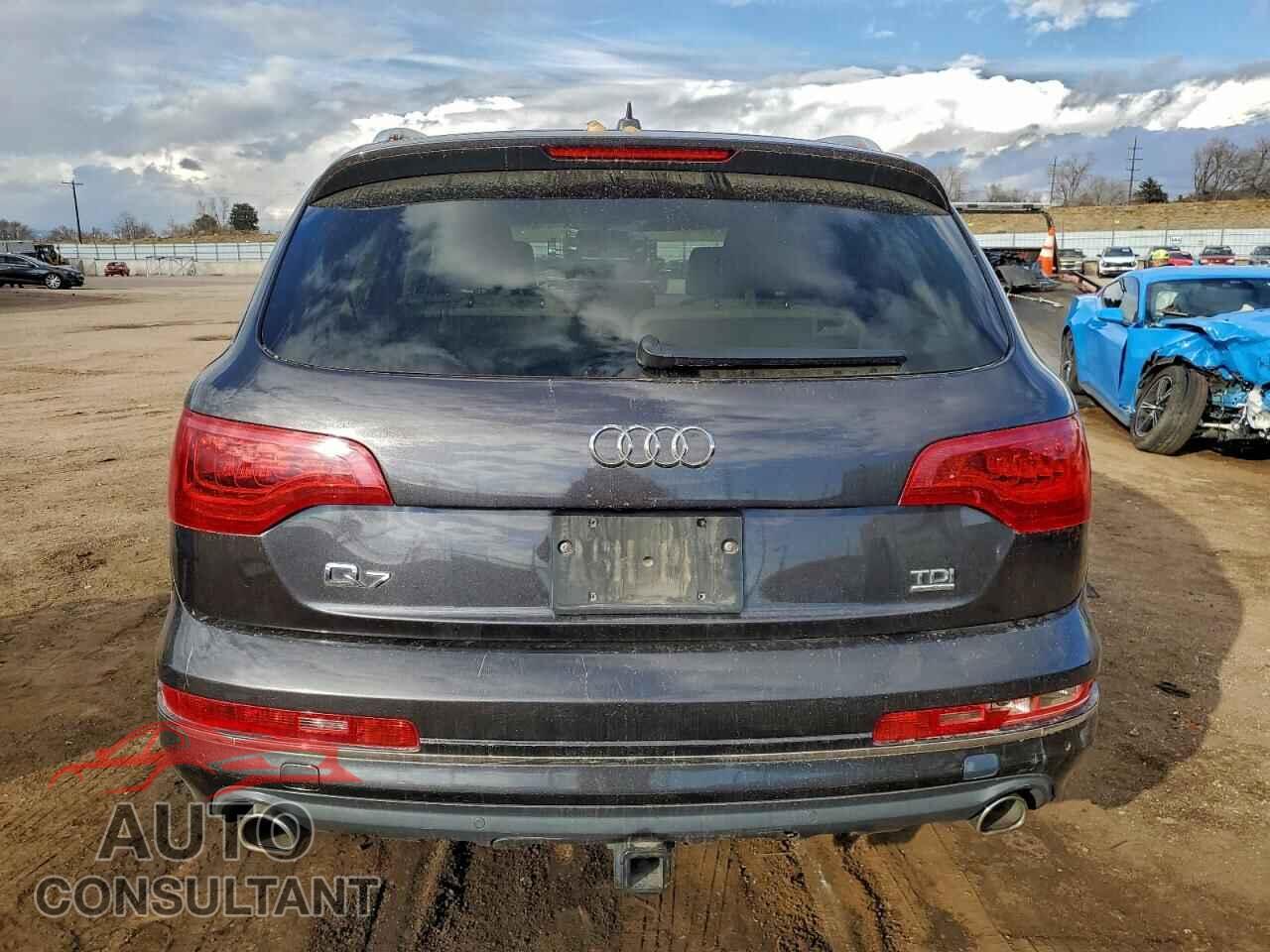 AUDI Q7 2013 - WA1LMAFE5DD005472