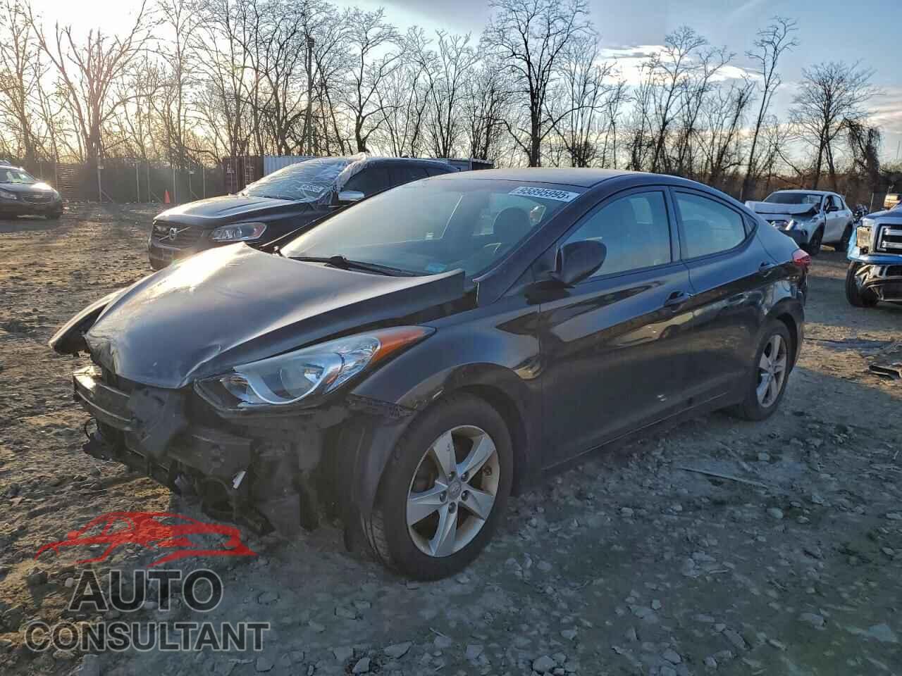 HYUNDAI ELANTRA 2013 - 5NPDH4AE2DH444792