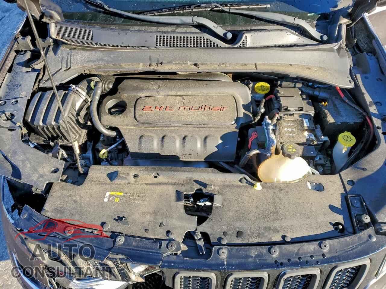 JEEP COMPASS 2018 - 3C4NJDCB0JT481606