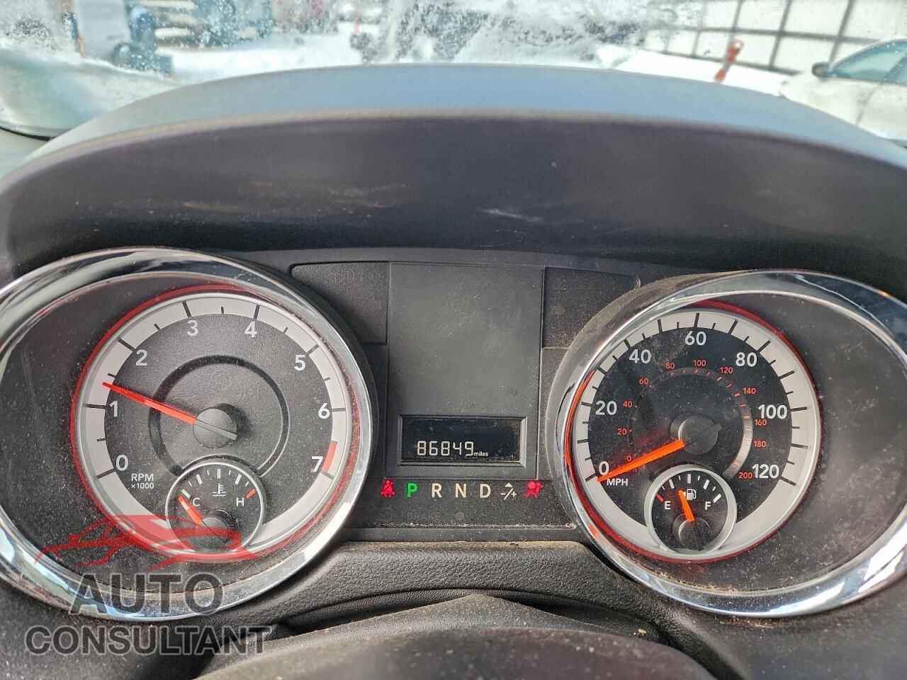 DODGE CARAVAN 2013 - 2C4RDGBG5DR505784