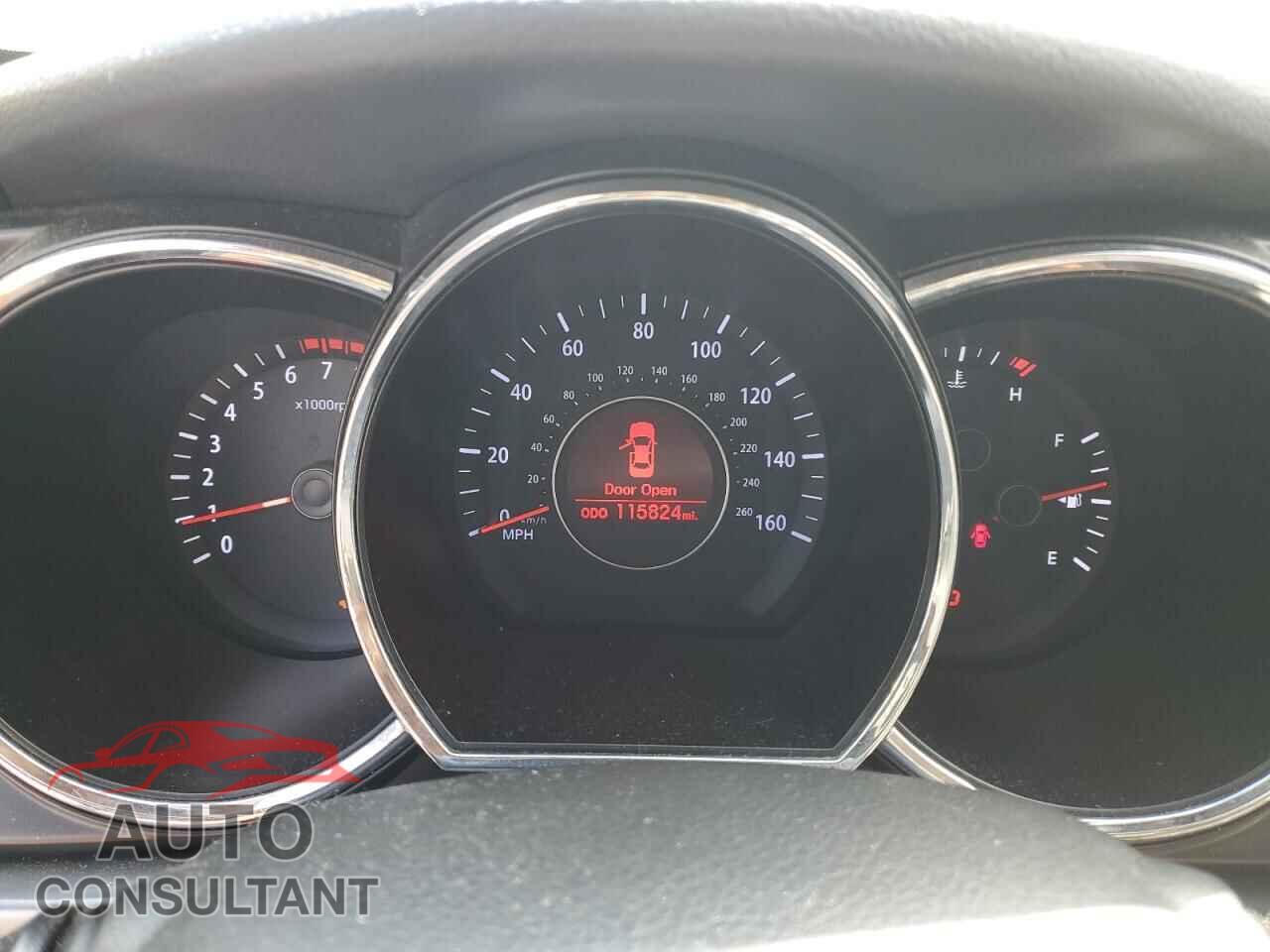 KIA OPTIMA 2011 - KNAGM4A78B5152617