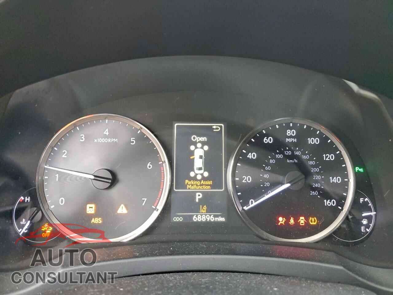 LEXUS IS 2018 - JTHBA1D24J5081045