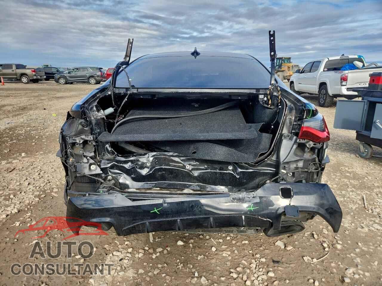 BMW M4 2021 - WBA13AR08MCF79635