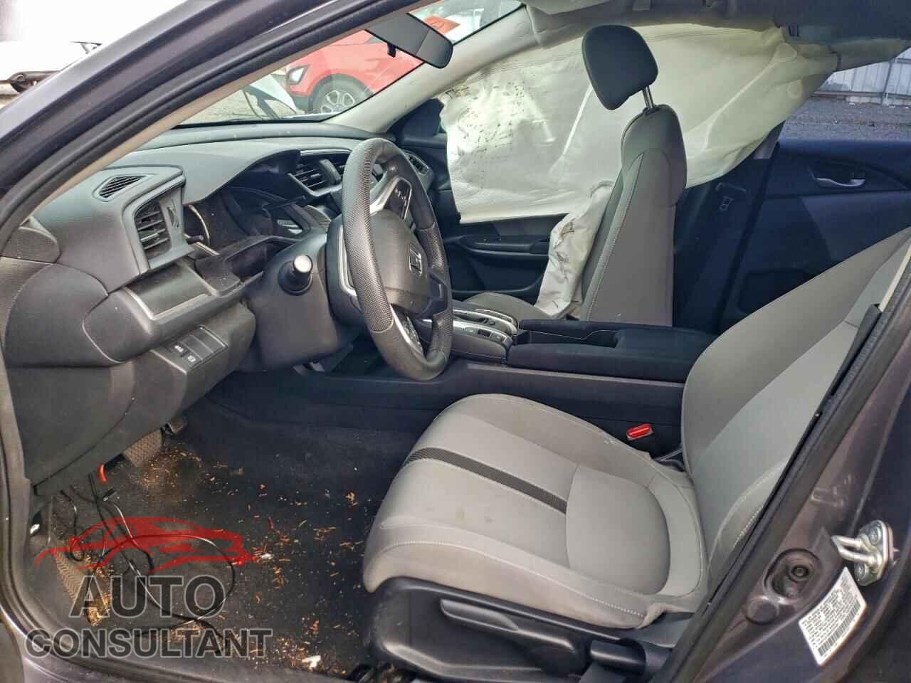 HONDA CIVIC 2017 - 2HGFC2F58HH524585