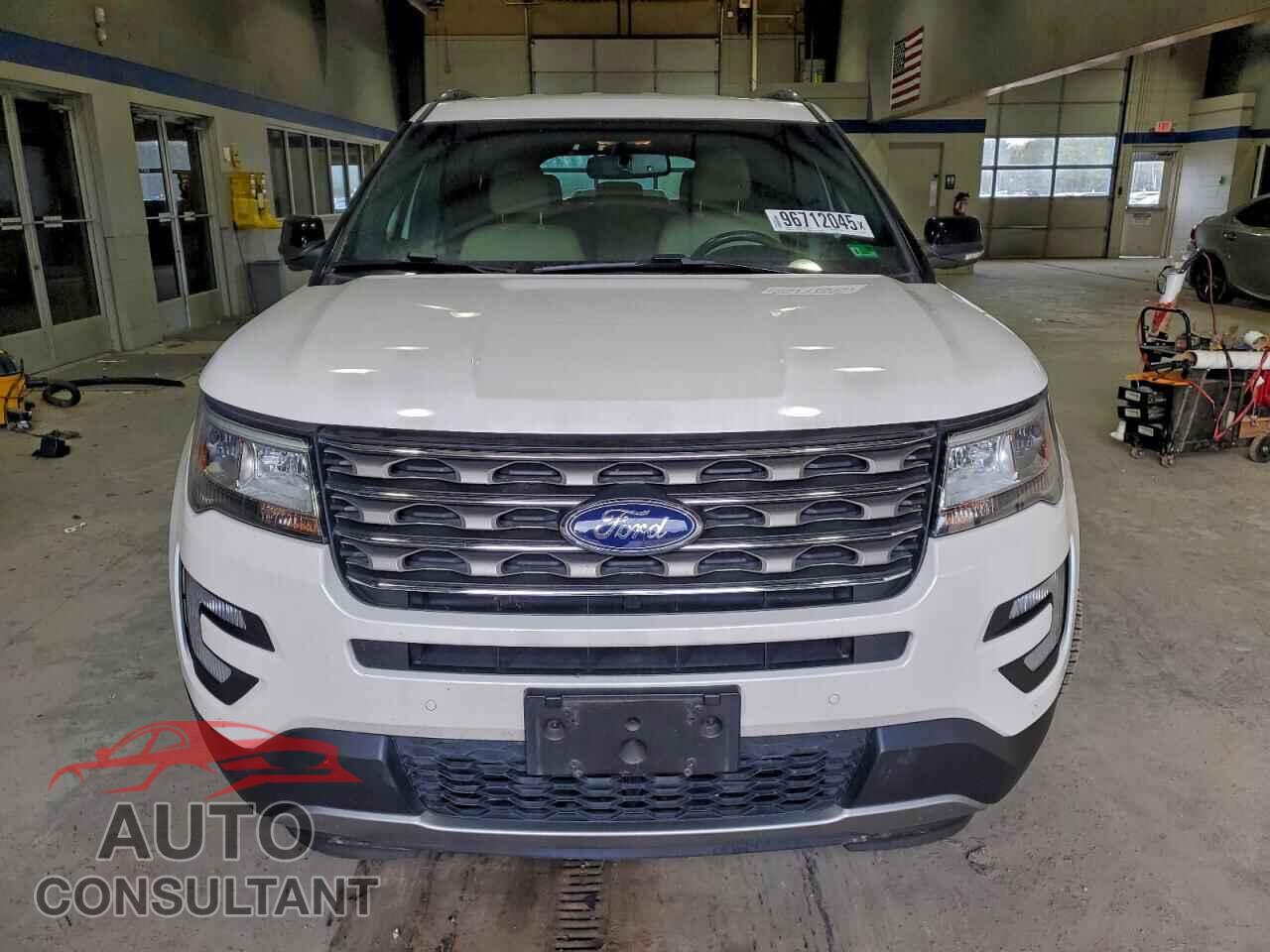 FORD EXPLORER 2017 - 1FM5K7D83HGE09147