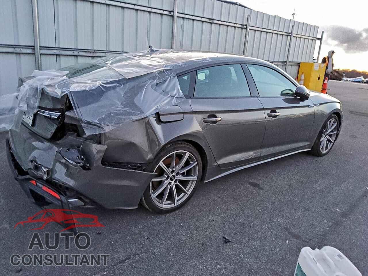 AUDI A5 2025 - WAUDACF55SA005207