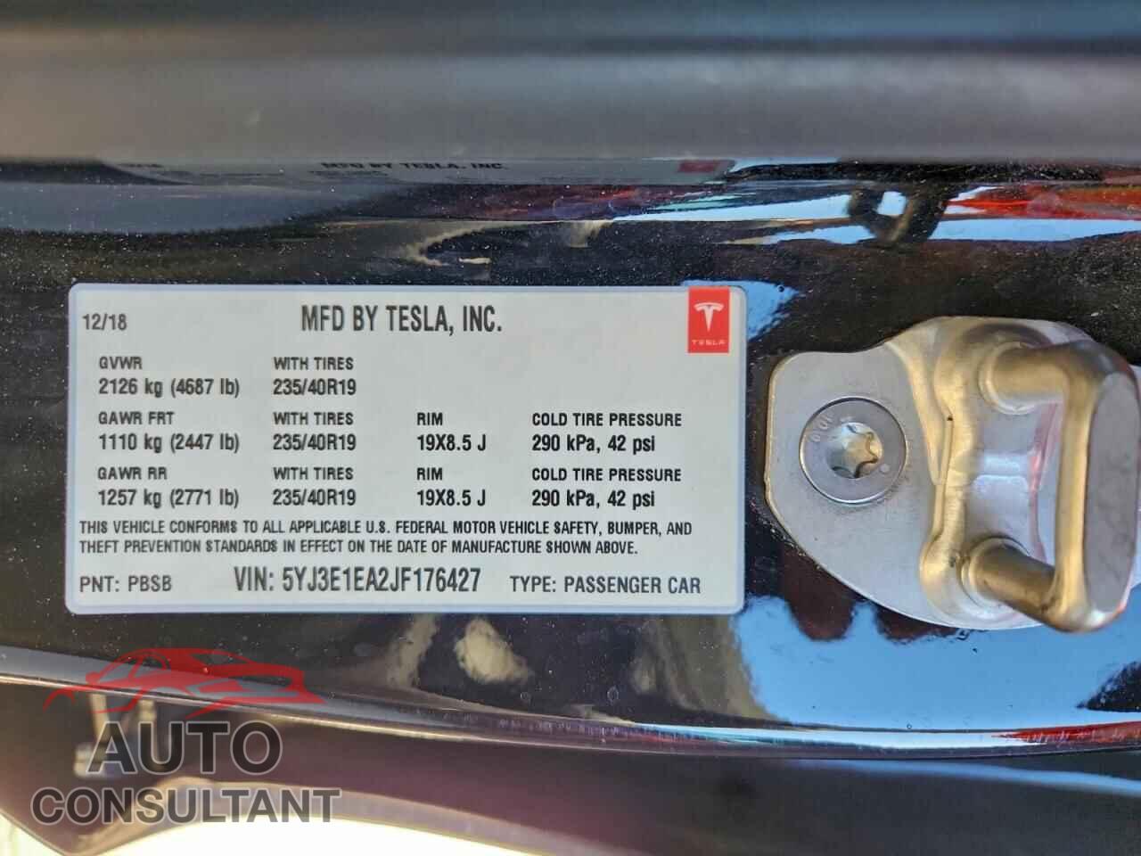 TESLA MODEL 3 2018 - 5YJ3E1EA2JF176427