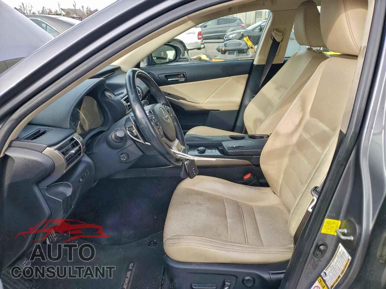 LEXUS IS 2014 - JTHCF1D24E5007524