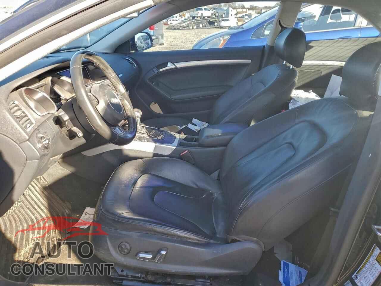 AUDI A5 2013 - WAUCFAFR5DA041633