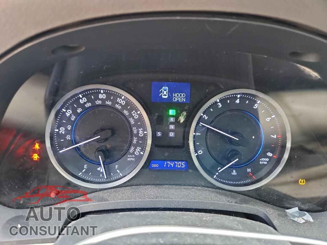LEXUS IS 2012 - JTHCF5C25C5058438
