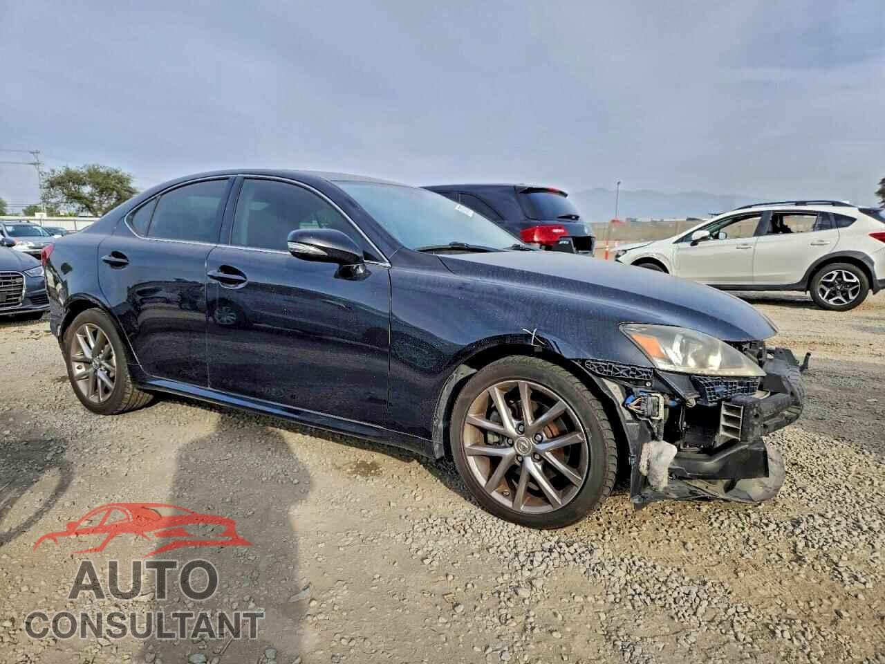 LEXUS IS 2013 - JTHBF5C28D5191000