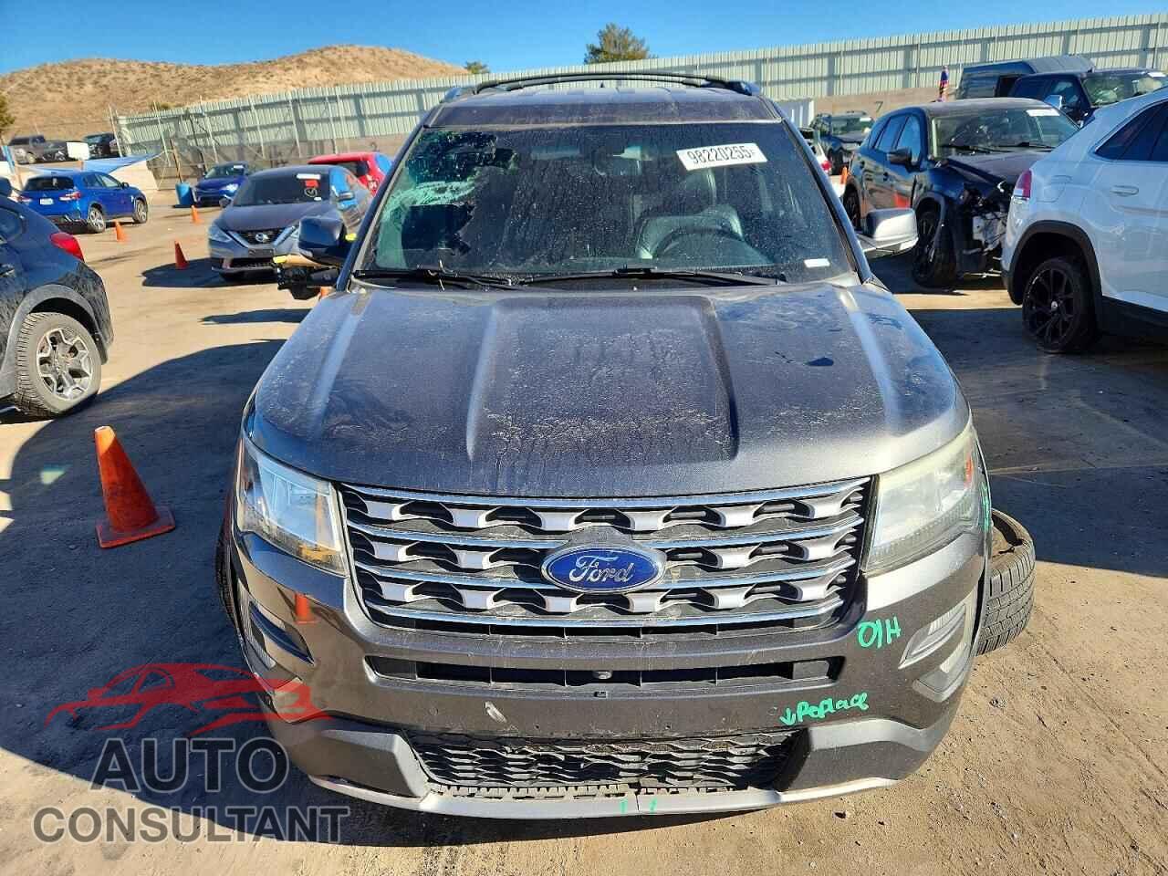 FORD EXPLORER 2017 - 1FM5K7F86HGB62185