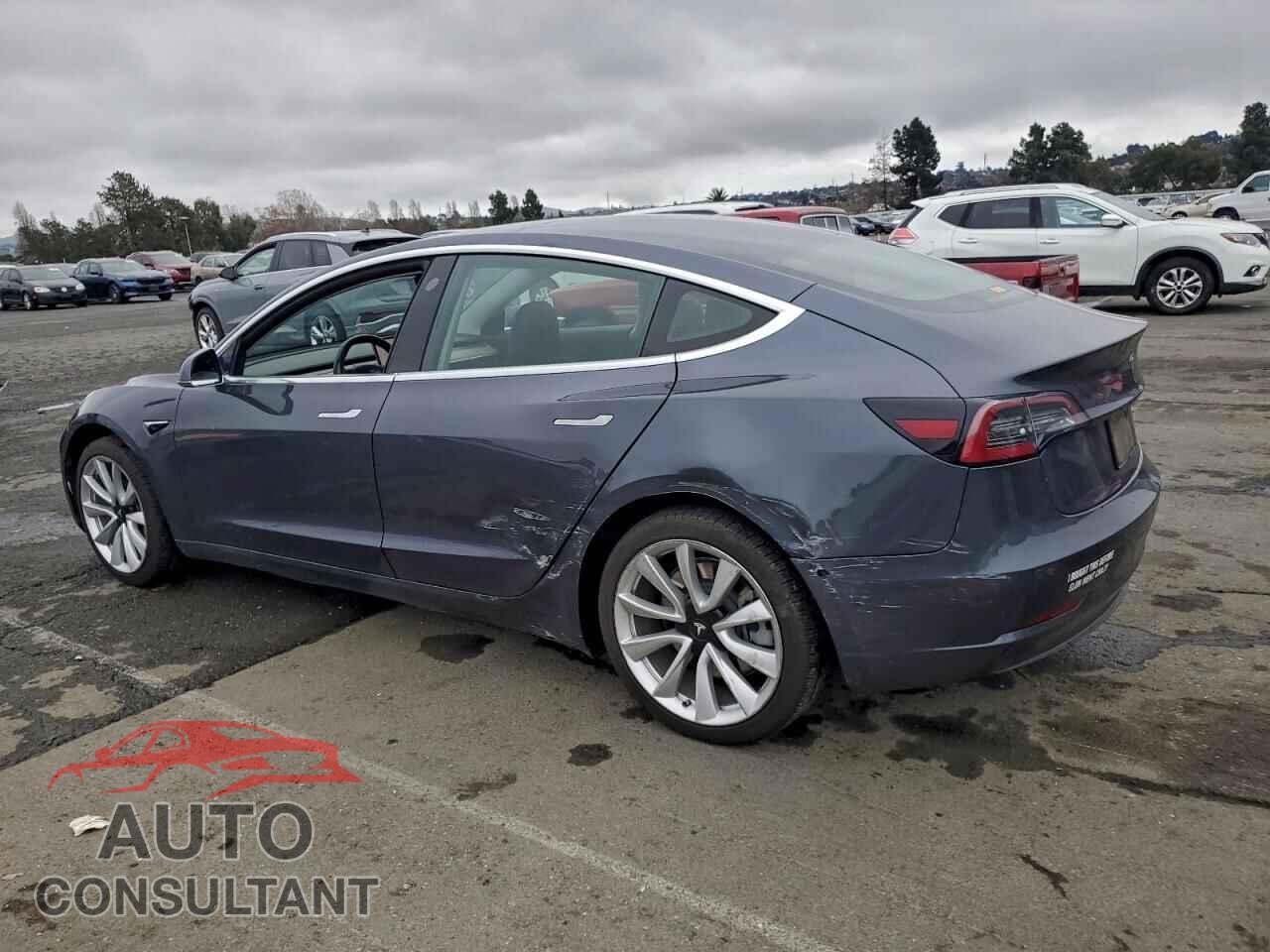 TESLA MODEL 3 2019 - 5YJ3E1EA6KF190932