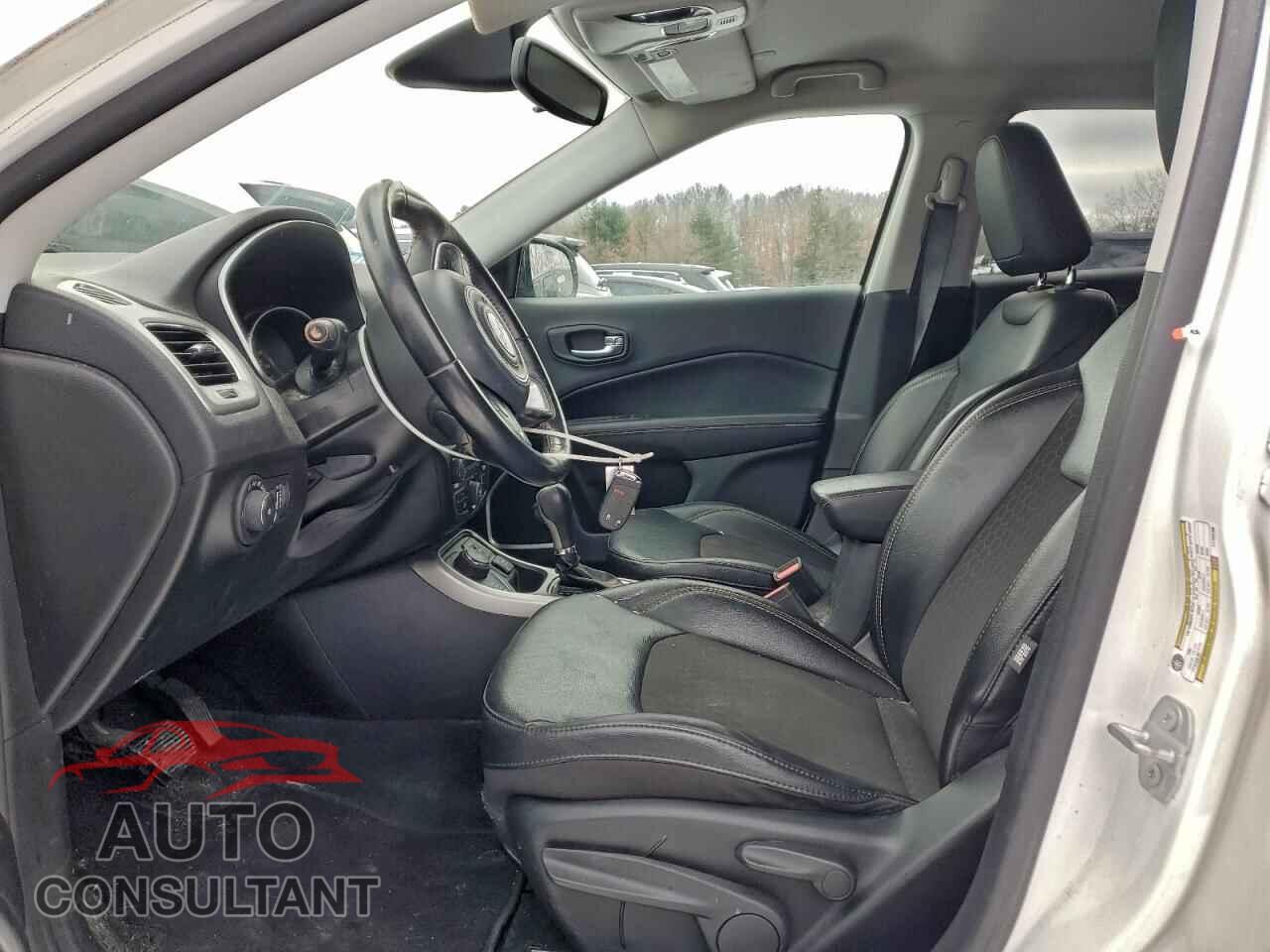 JEEP COMPASS 2020 - 3C4NJDBB3LT104269