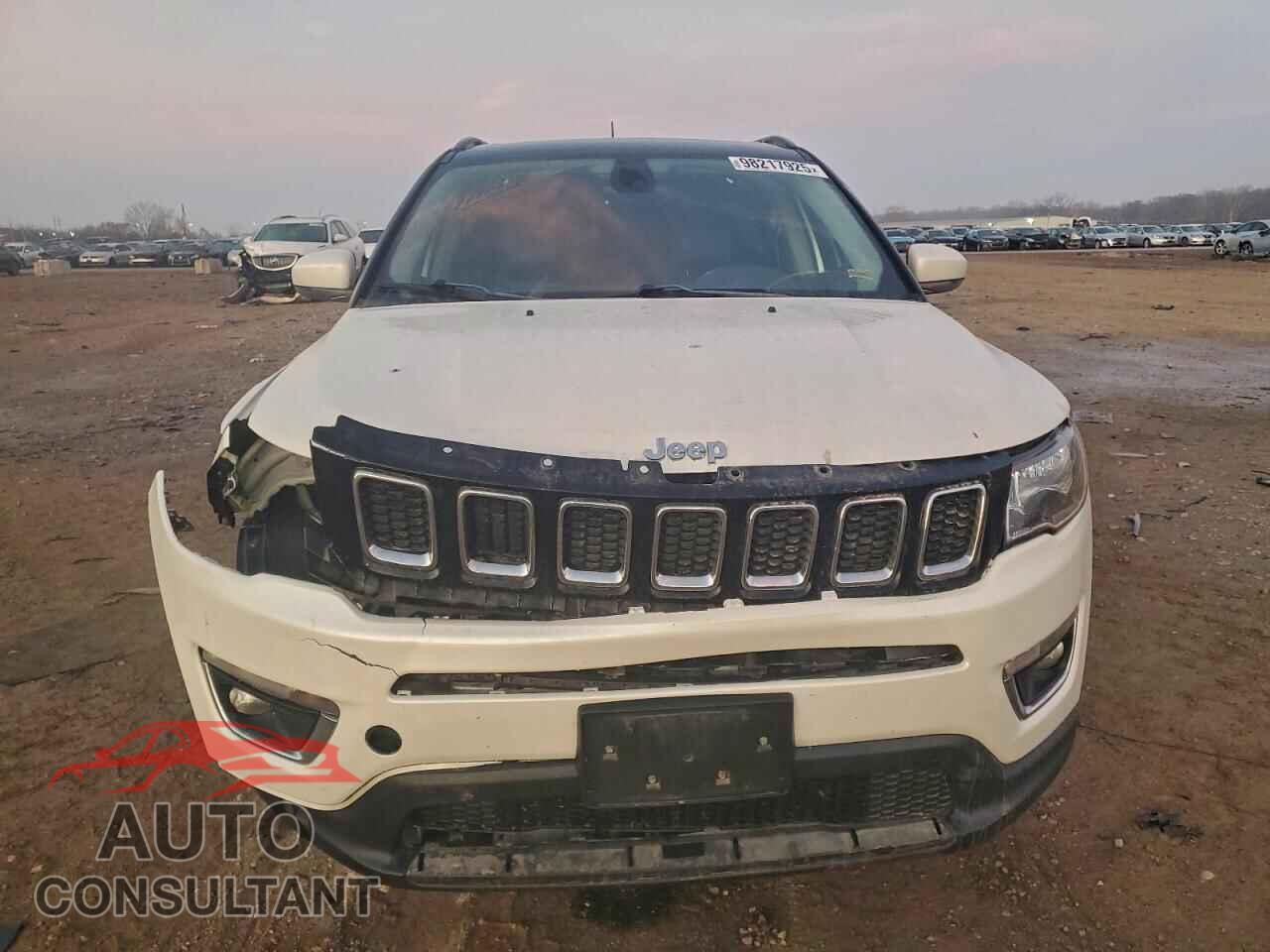 JEEP COMPASS 2017 - 3C4NJDCB5HT665613