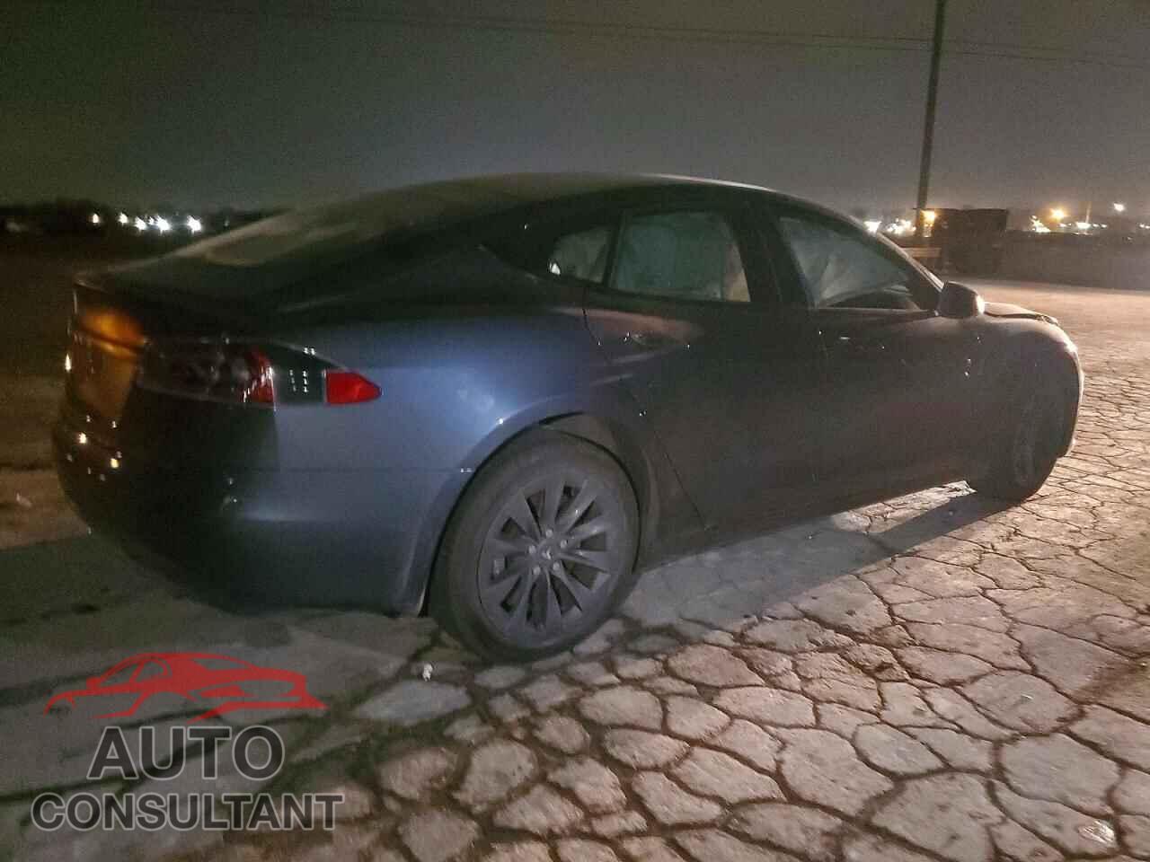 TESLA MODEL S 2018 - 5YJSA1E27JF244737
