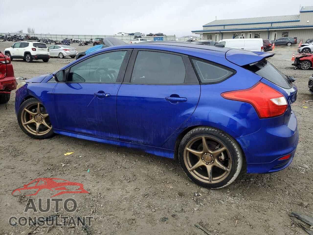 FORD FOCUS 2014 - 1FADP3L95EL164056