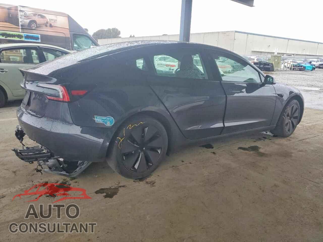 TESLA MODEL 3 2025 - 5YJ3E1EA2SF035567