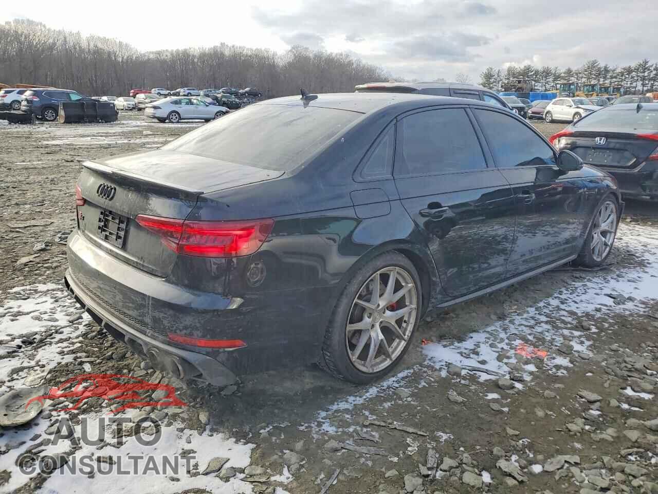AUDI S4/RS4 2018 - WAUC4AF46JA233715