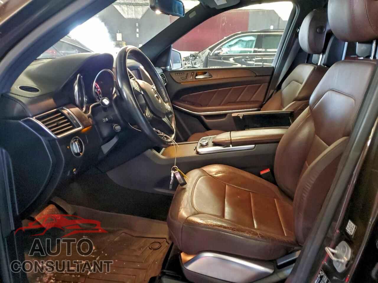 MERCEDES-BENZ GL-CLASS 2015 - 4JGDF7DEXFA502995