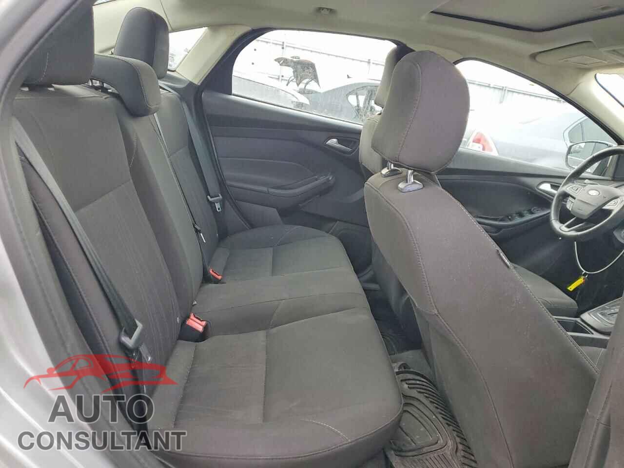 FORD FOCUS 2016 - 1FADP3F27GL280537
