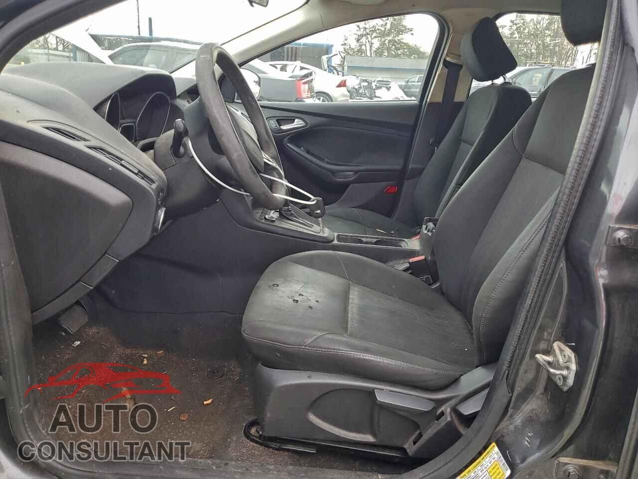 FORD FOCUS 2017 - 1FADP3F21HL322413