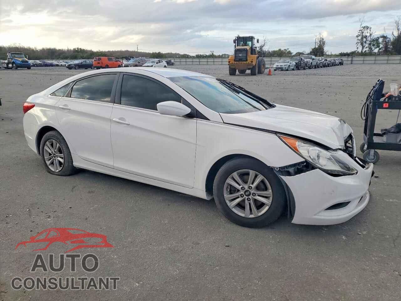 HYUNDAI SONATA 2012 - 5NPEB4AC3CH449647