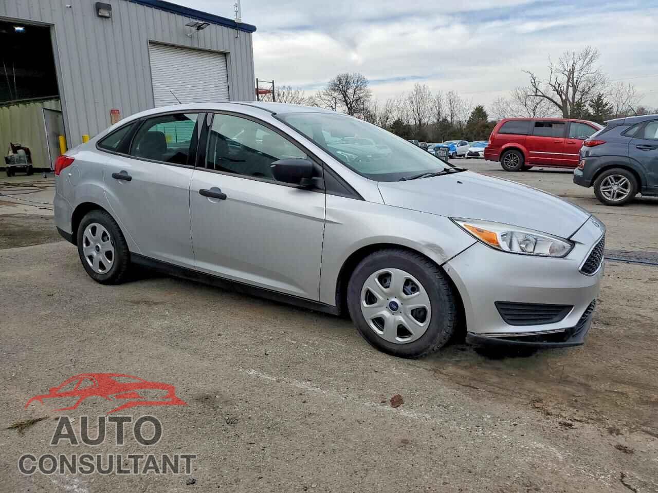 FORD FOCUS 2017 - 1FADP3E24HL229984