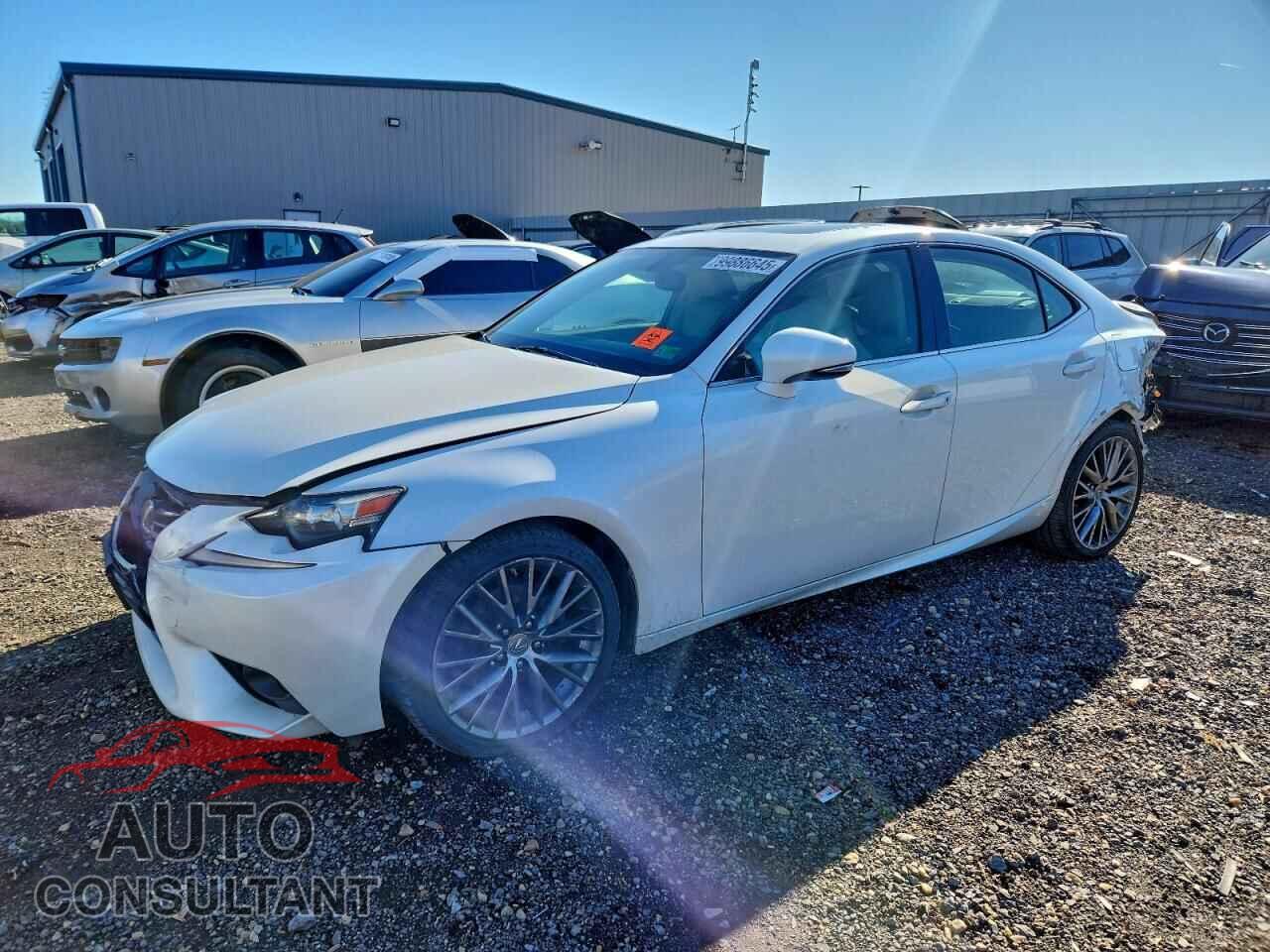 LEXUS IS 2015 - JTHCF1D27F5020334
