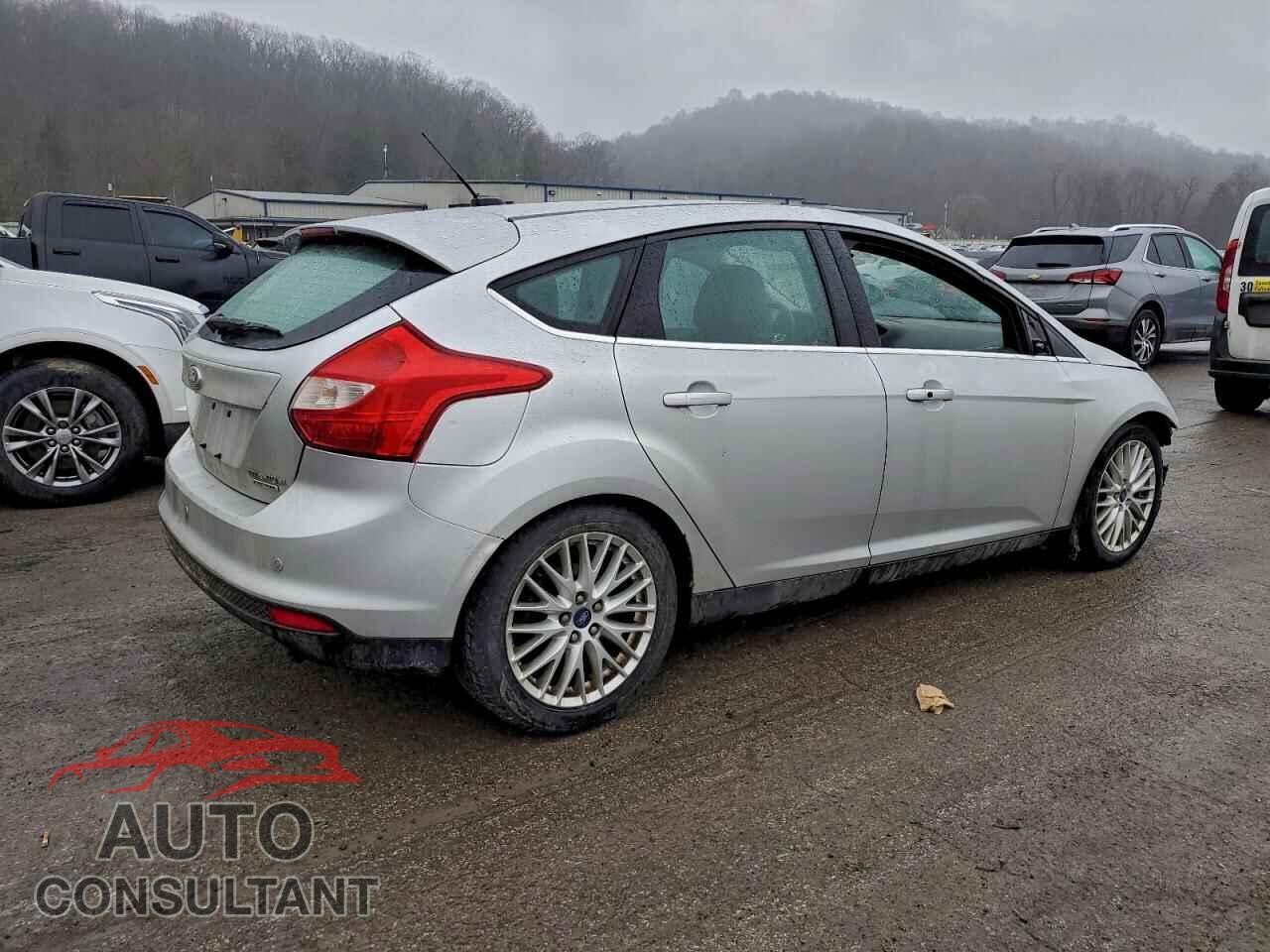 FORD FOCUS 2014 - 1FADP3N29EL116379