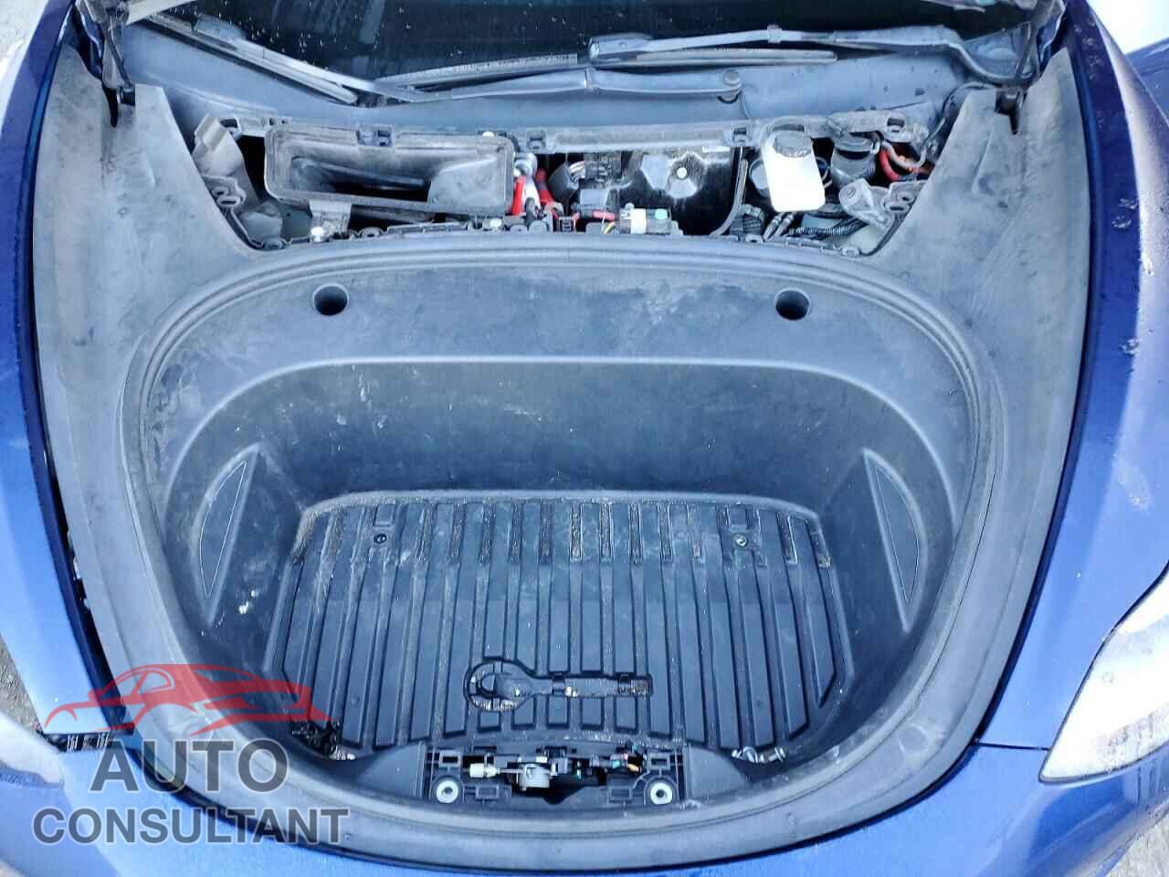 TESLA MODEL 3 2023 - 5YJ3E1EA3PF453563