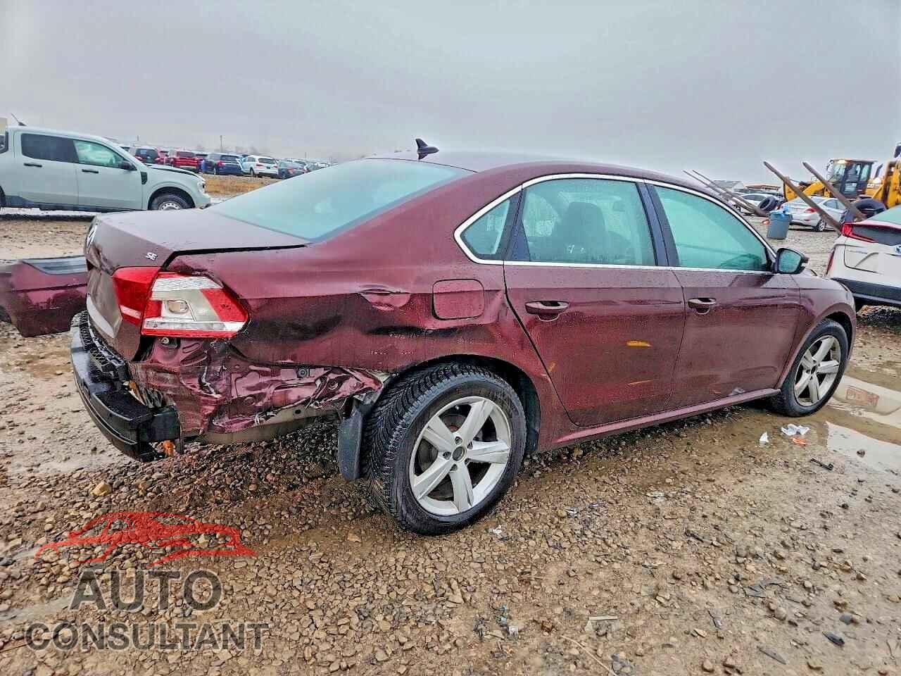 VOLKSWAGEN PASSAT 2013 - 1VWBP7A39DC008430