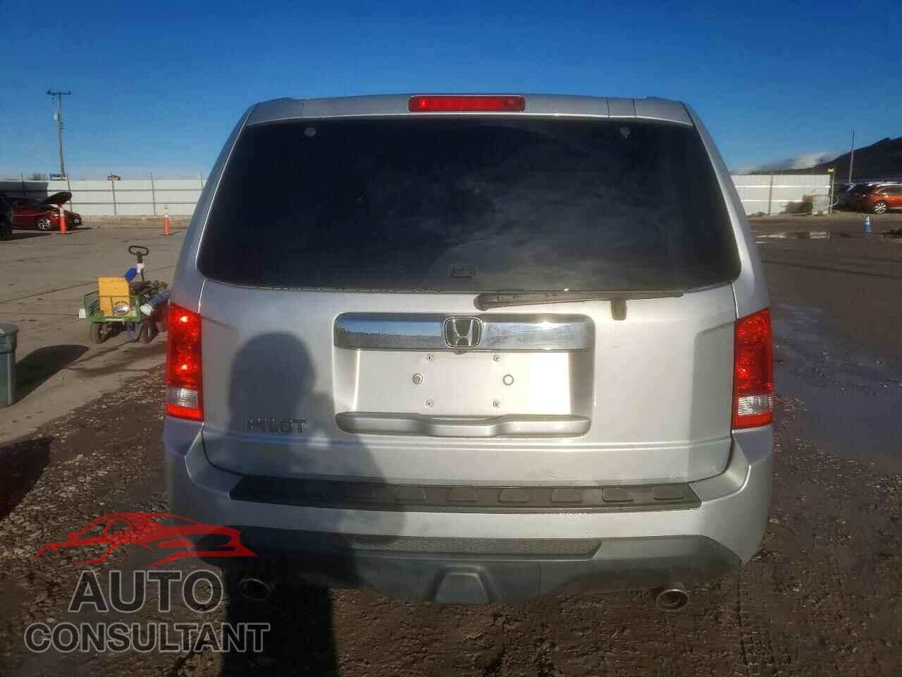 HONDA PILOT 2013 - 5FNYF3H59DB002789