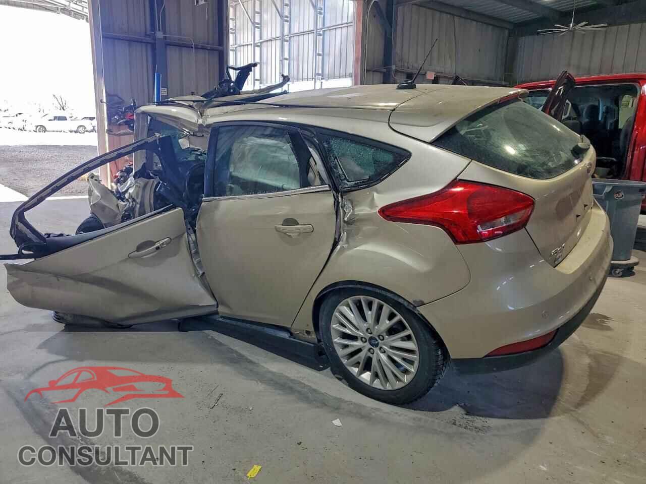 FORD FOCUS 2018 - 1FADP3N28JL323808