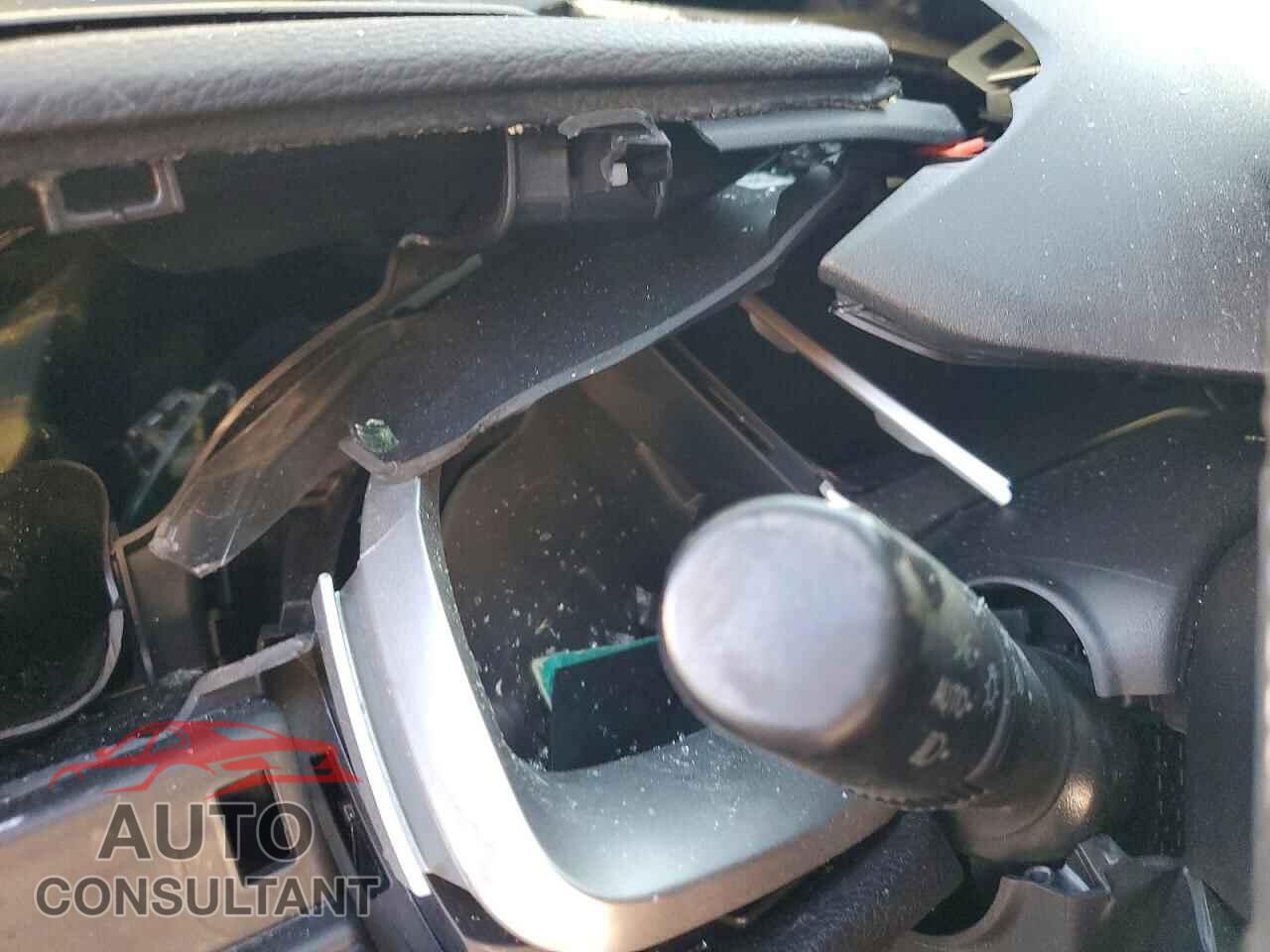 HONDA CIVIC 2019 - 2HGFC2F83KH526214