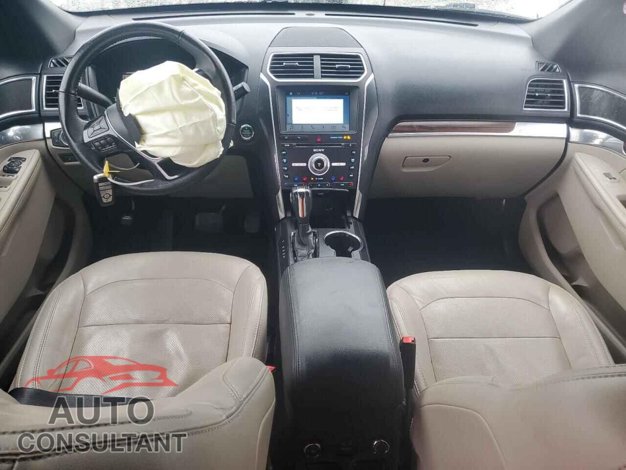 FORD EXPLORER 2018 - 1FM5K7F87JGA99006